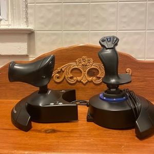 T.Flight HOTAS 4 Flight Stick for PlayStation 4 & PlayStation 5 *WITH BOX*